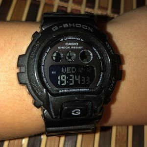 Black G shock